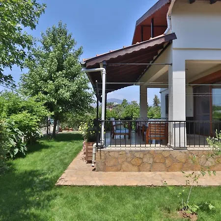 Villa Ferit